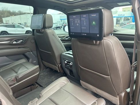 Used 2021 GMC Yukon XL Denali w/ Denali Ultimate Package image 45