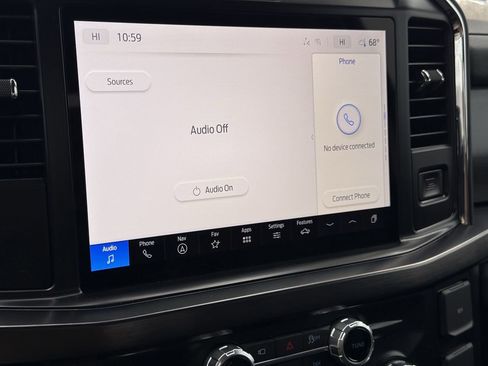 New 2026 Ford F250 Lariat w/ Chrome Package image 44