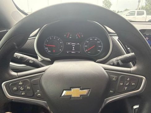 Used 2023 Chevrolet Malibu LT FWD image 13