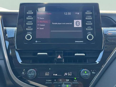 Used 2024 Toyota Camry SE FWD image 21