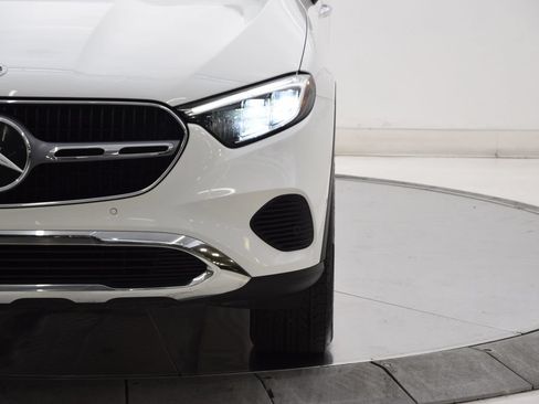 Certified 2024 Mercedes-Benz GLC 300 image 10