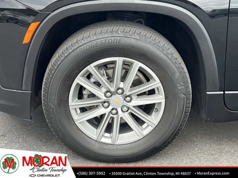 Certified 2023 Chevrolet Traverse LT FWD image 10
