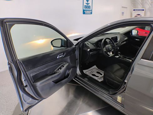 Used 2019 Nissan Altima 2.5 S image 18