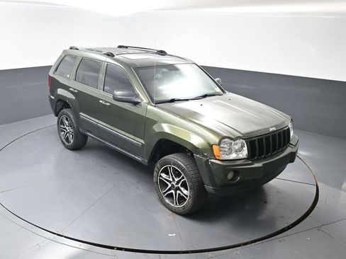 Used 2007 Jeep Grand Cherokee Laredo AWD/4WD image 14