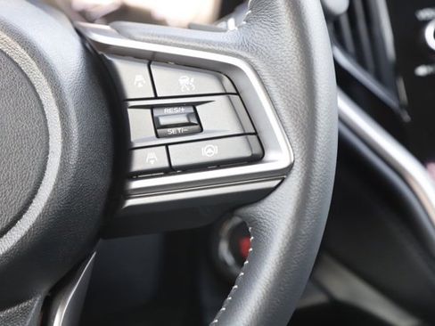 Used 2025 Subaru Outback Premium w/ Popular Package #1A image 21