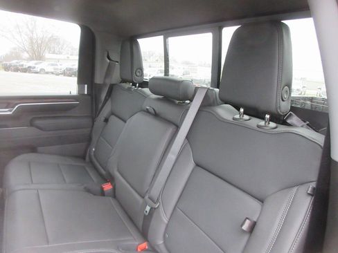 New 2026 GMC Sierra 3500 SLT w/ SLT Premium Package image 15