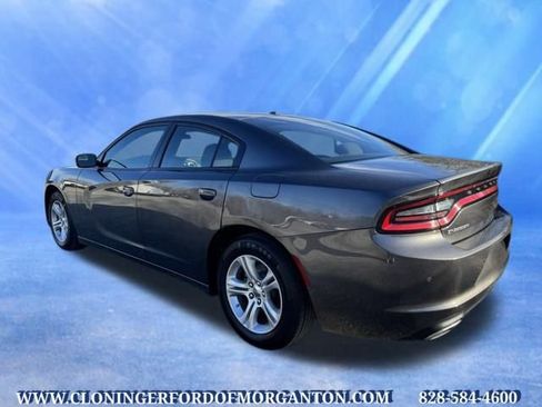 Used 2022 Dodge Charger SXT image 8