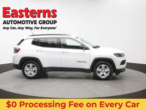 Used 2022 Jeep Compass Latitude w/ Convenience Group FWD image 45