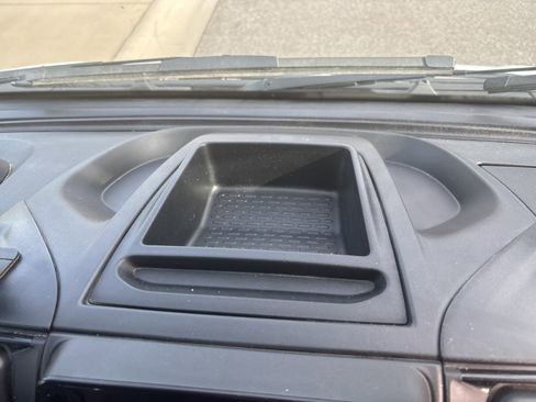 Used 2025 RAM ProMaster 2500 w/ Convenience Group image 28