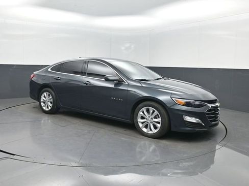 Used 2020 Chevrolet Malibu LT image 37