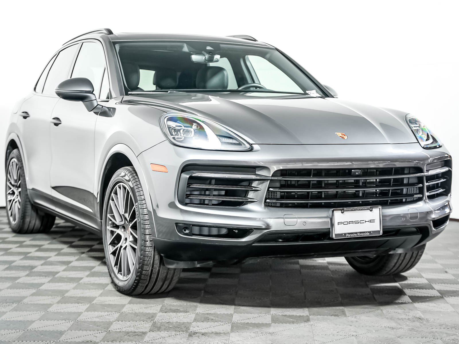 Certified 2023 Porsche Cayenne AWD/4WD image 8