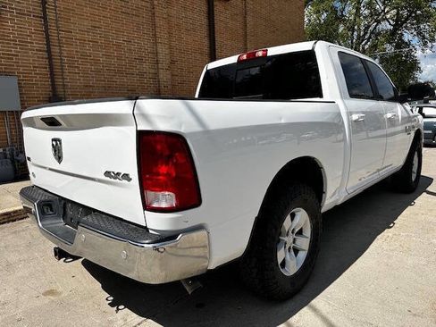Used 2019 RAM 1500 Classic SLT image 5