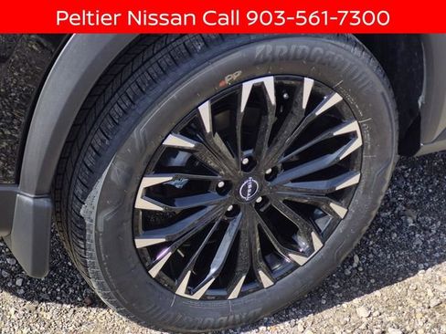 New 2026 Nissan Rogue SV image 5