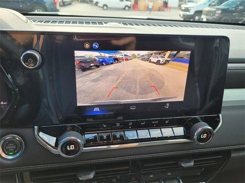 New 2026 Chevrolet Colorado LT image 13