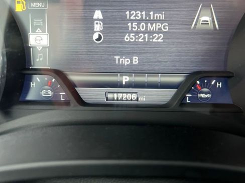 Used 2025 RAM 1500 Laramie image 24