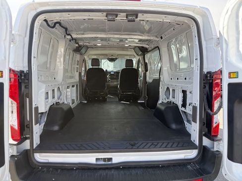 Used 2024 Ford Transit 250 Low Roof image 16