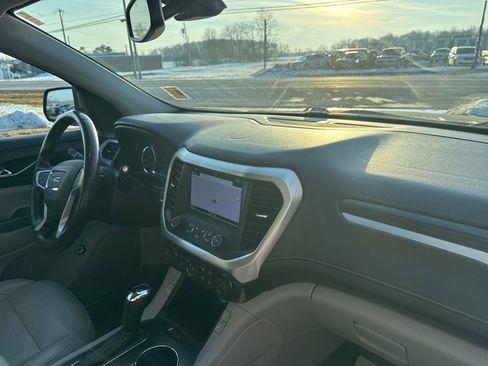 Used 2019 GMC Acadia SLT image 41