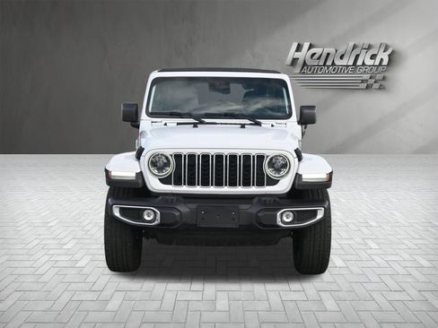 Used 2025 Jeep Wrangler Sahara w/ Safety Group image 6
