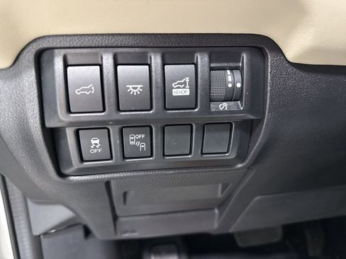 Used 2021 Subaru Ascent Limited w/ Technology Package AWD/4WD image 16