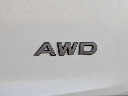 New 2026 Nissan Rogue SV image 7