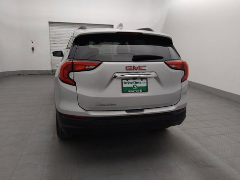 Used 2020 GMC Terrain SLE w/ Driver Convenience Package FWD image 6