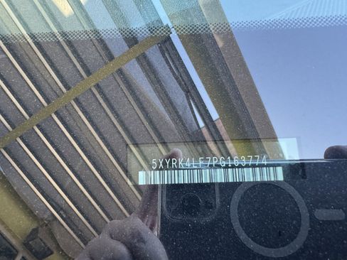 Used 2023 Kia Sorento SX image 44