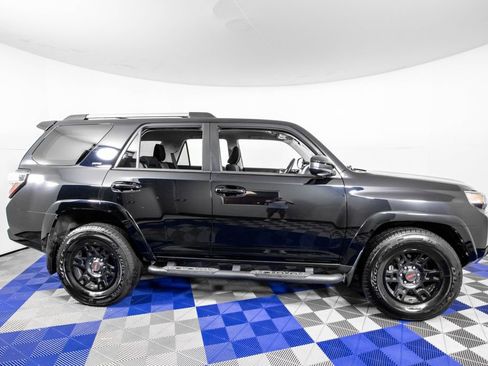 Used 2021 Toyota 4Runner SR5 image 4