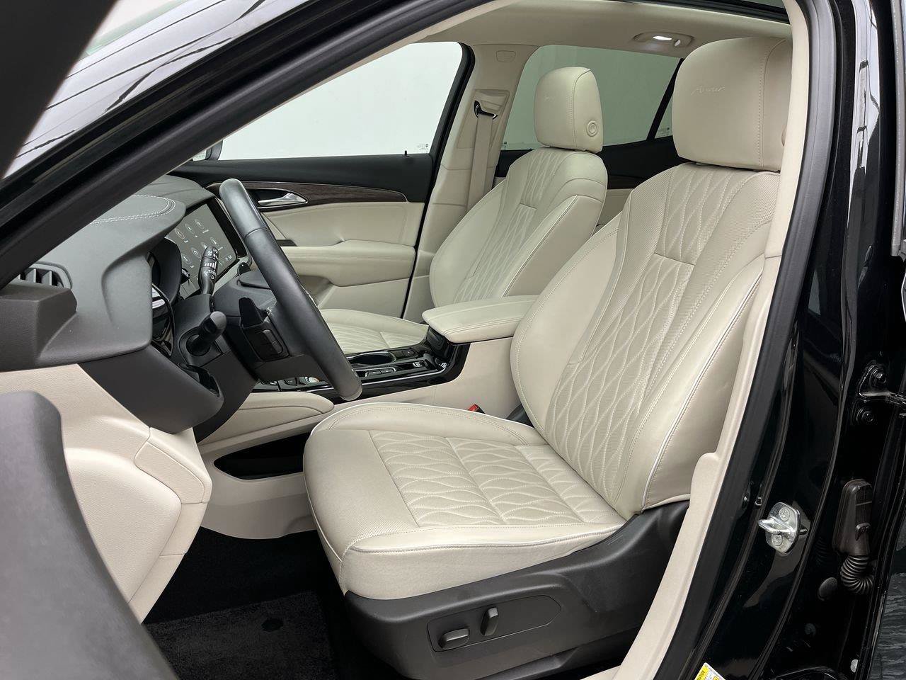 Certified 2023 Buick Envision Avenir AWD/4WD image 10