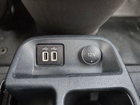 Used 2019 Ford Transit Connect XL image 25