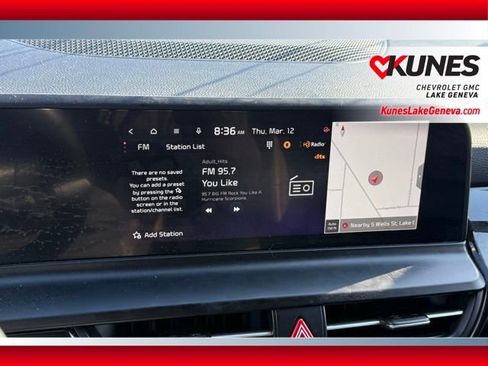 Used 2025 Kia Seltos S image 17