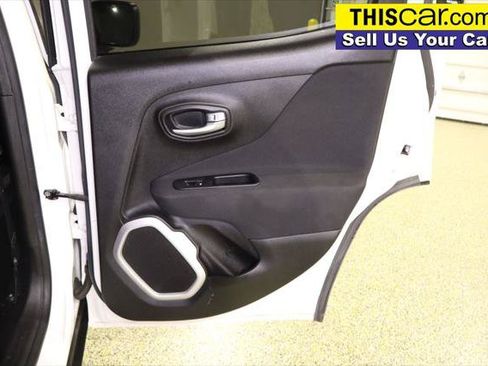 Used 2019 Jeep Renegade Sport w/ UConnect 7.0 Group FWD image 33