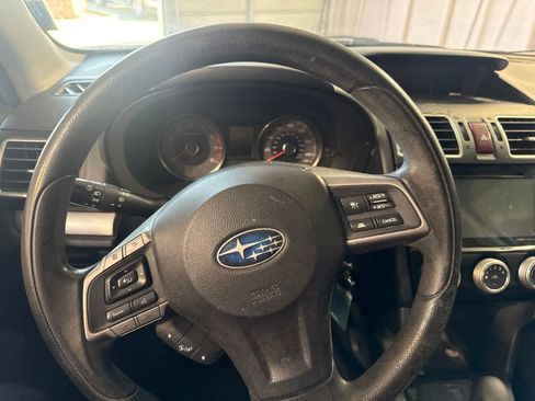 Used 2016 Subaru Forester 2.5i Premium AWD/4WD image 23