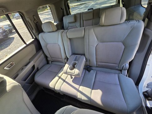 Used 2011 Honda Pilot EX image 26