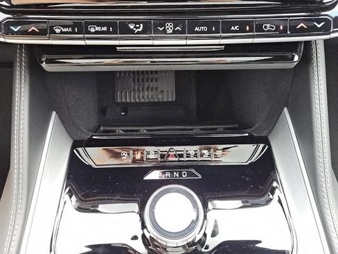 New 2026 Jeep Grand Wagoneer 2WD w/ Premium Group I image 20