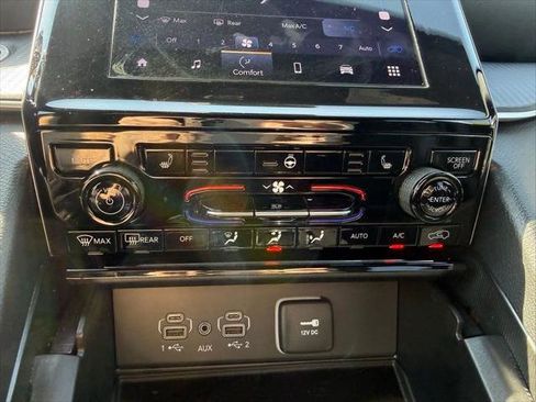 Certified 2024 Jeep Grand Cherokee Altitude AWD/4WD image 22