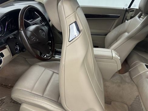 Used 2011 Mercedes-Benz E 350 Cabriolet image 24