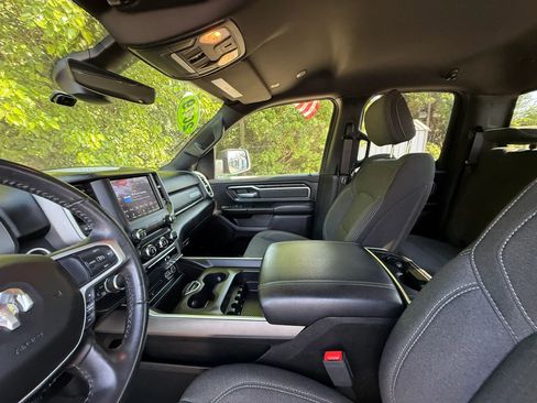 Used 2019 RAM 1500 Big Horn AWD/4WD image 31