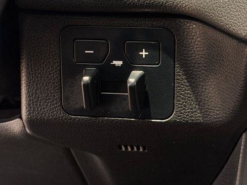 Certified 2025 Toyota Tundra Limited AWD/4WD image 21