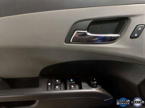 Used 2016 Chevrolet Sonic LT image 30