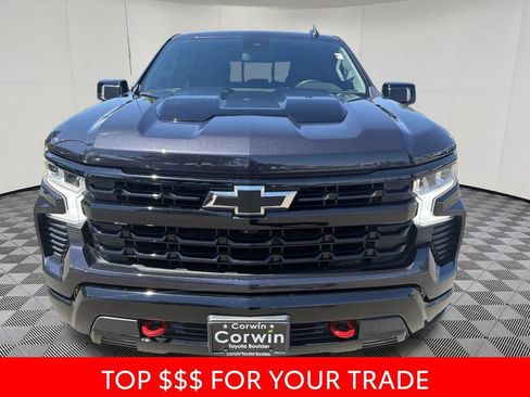 Used 2023 Chevrolet Silverado 1500 LT Trail Boss w/ LT Trail Boss Premium Package AWD/4WD image 2