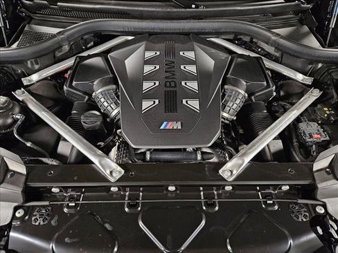 Certified 2024 BMW X7 M60i w/ Executive Package AWD/4WD image 22