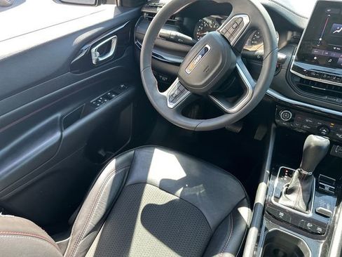 Used 2022 Jeep Compass Trailhawk image 18