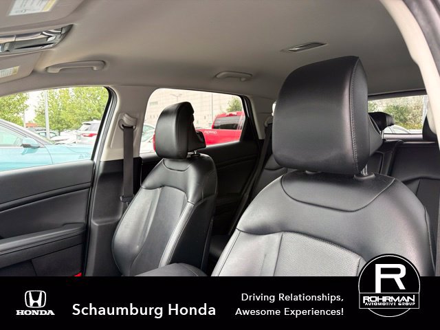 Used 2023 Kia Sportage EX AWD/4WD image 9