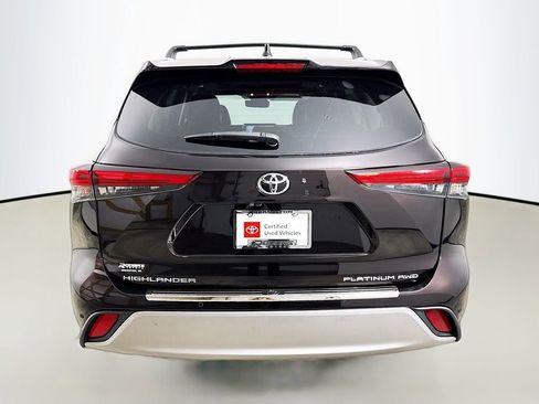 Certified 2020 Toyota Highlander Platinum AWD/4WD image 7