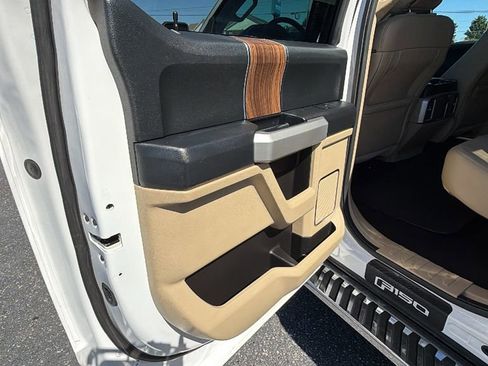 Used 2016 Ford F150 Lariat image 20