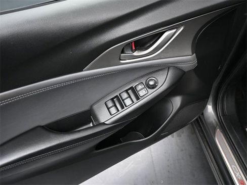 Used 2019 MAZDA CX-3 Touring w/ Preferred Equipment Package image 18