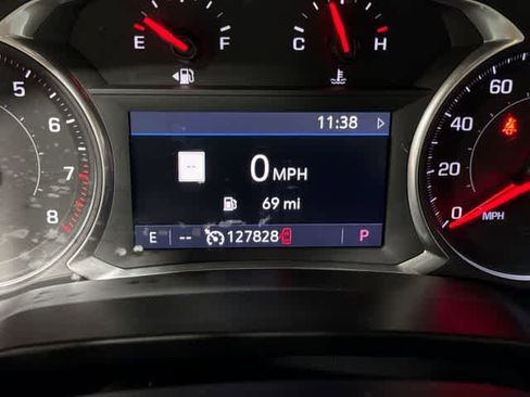 Used 2019 Chevrolet Blazer LT w/ Sound & Technology Package AWD/4WD image 19