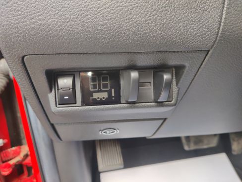 Used 2011 RAM 2500 Laramie w/ Cold Weather Group image 33