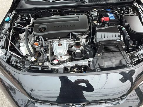 Used 2025 Honda Civic Sport image 24