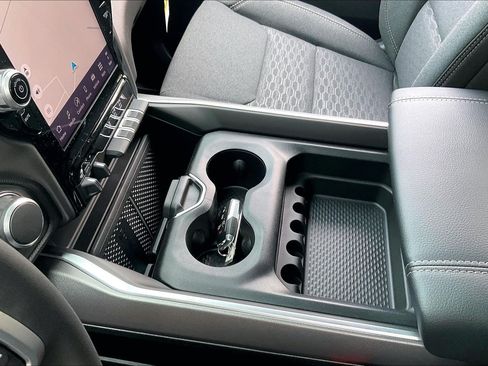 New 2026 RAM 1500 Big Horn AWD/4WD image 8